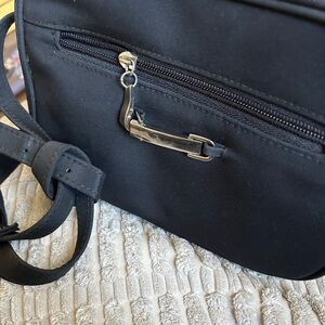 Black shoulder organizer purse